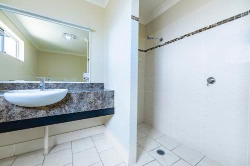 Executive King Spa Suite