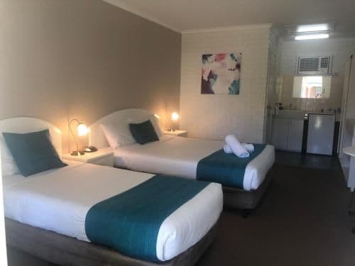 Standard Twin Room