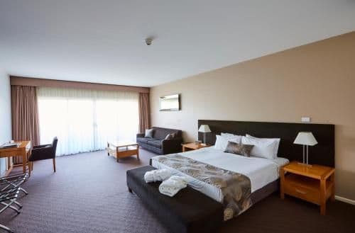 Mornington Spa Suite