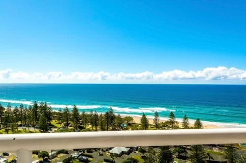 Superior Three-Bedroom Apartment with Ocean View