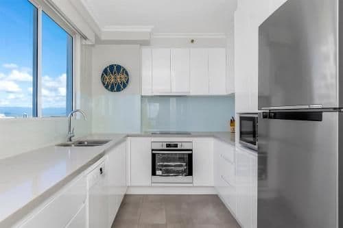 Superior Three-Bedroom Apartment with Ocean View