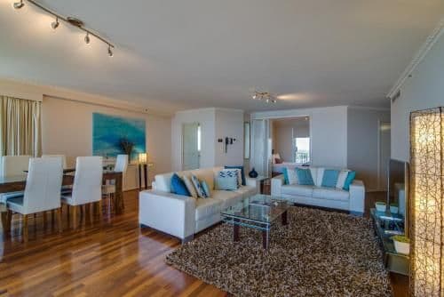 Superior Three-Bedroom Apartment with Ocean View