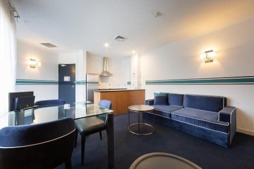 King Spa Suite
