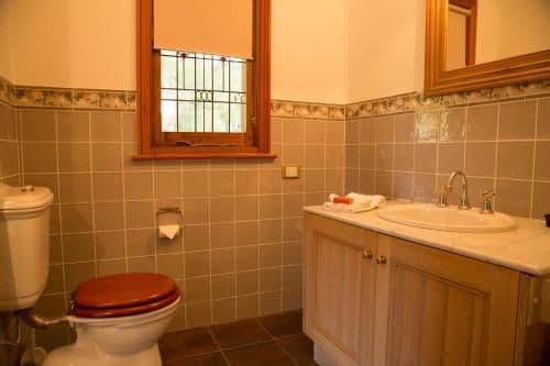 Deluxe Suite with Spa Bath