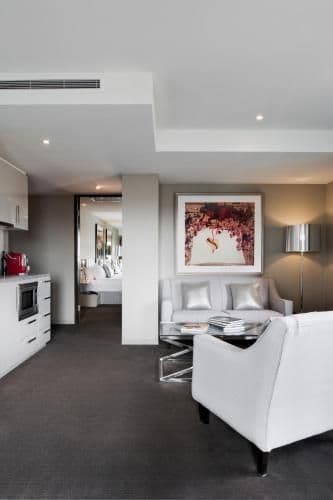 Deluxe Studio Suite