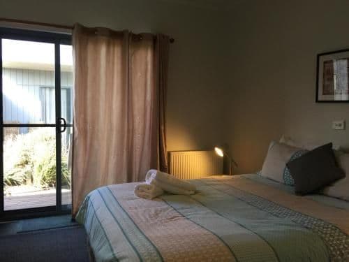 Queen Room with Garden View