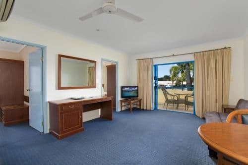 Deluxe Two-Bedroom Suite