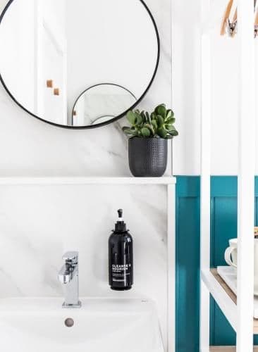 Queen Room with Shared Bathroom