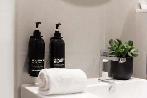Queen Room with Shared Bathroom