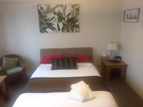 Room 5 Deluxe