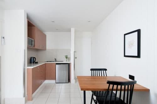 Deluxe One-Bedroom Apartment