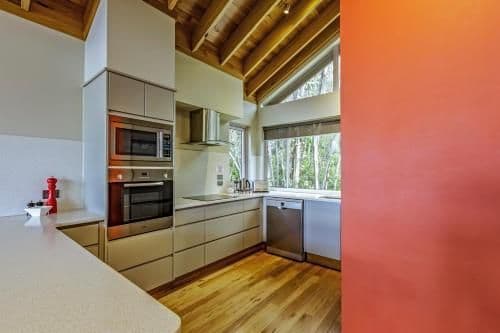 Four-Bedroom Penthouse Apartment