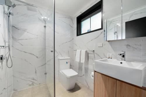 King Executive Suite