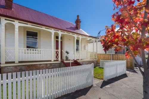 Three-Bedroom House with Two Bathrooms