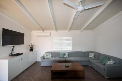 Three-Bedroom Cottage ( Adult Only )