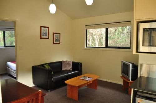 Retreat One-Bedroom Cottage