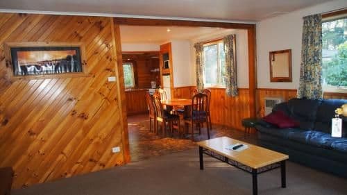 Retreat Cottage - Four Bedroom