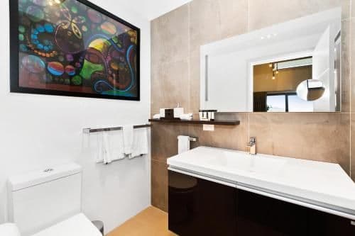 Deluxe Double Room with Balcony - Bonanza
