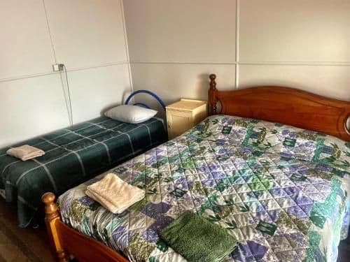 Basic Triple Room with Shared Bathroom