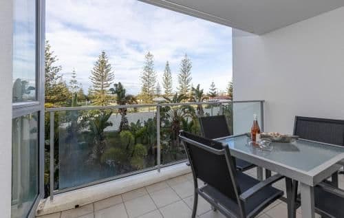 Two-Bedroom Apartment with Two Bathrooms