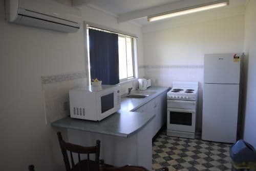 Two-Bedroom Cottage - Waterfront 6A