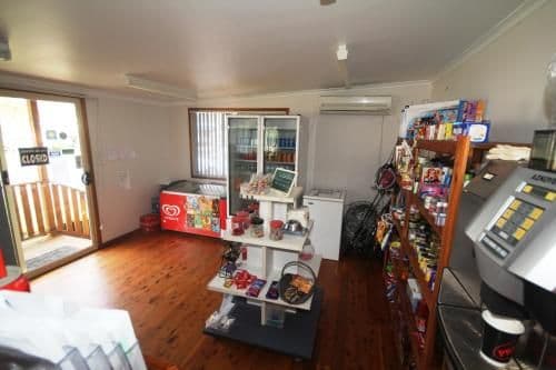Two-Bedroom Cottage - Waterfront 6A