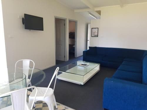 Two-Bedroom Cottage - Waterfront 6A