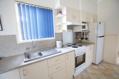 Self-Contained Cottage 8A