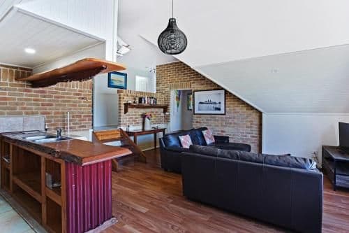 Five-Bedroom Apartment