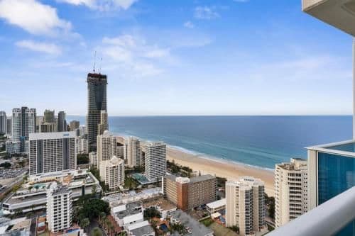 Three-Bedroom Apartments with Ocean Views Sky High