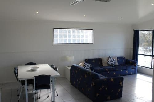 Four-Bedroom Deluxe Waterfront Family Villa with Spa Bath - 9