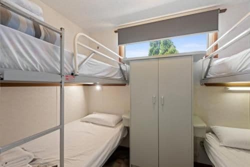 Standard 2 Bedroom Cabin - Sleeps 5