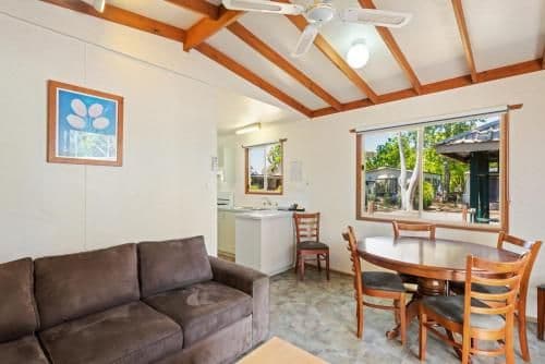 Standard 2 Bedroom Cabin - Sleeps 5