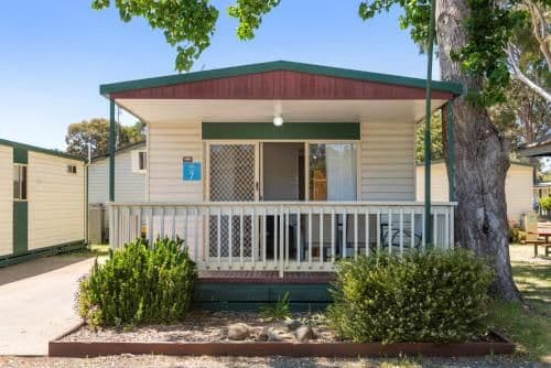 Standard 2 Bedroom Cabin - Sleeps 5