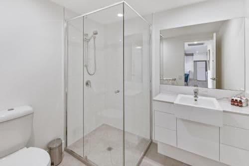Superior Two Bedroom Apartment with Lake Views