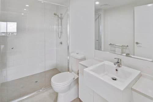 Superior Two Bedroom Apartment with Lake Views