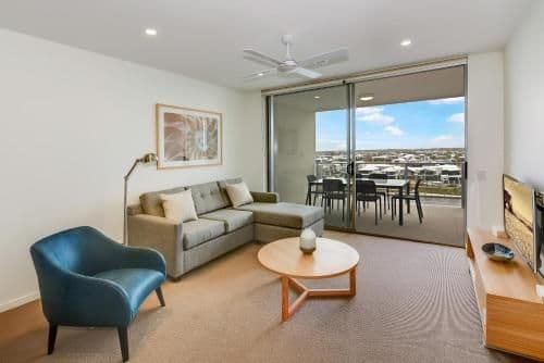 Two-Bedroom Apartment with Lake View