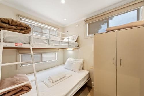 Deluxe 3 Bedroom Duplex Cabin