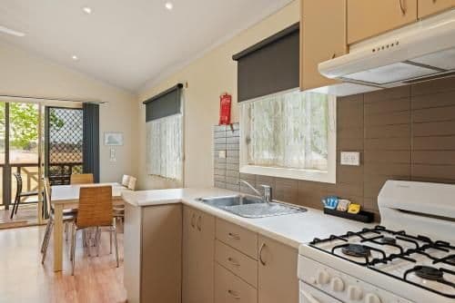 Superior 2 Bedroom Lakeview Cabin