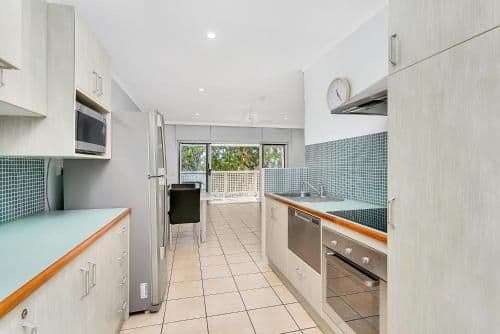 One-Bedroom Apartment - Top Floor