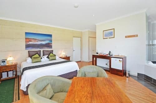 King Suite with Spa Bath
