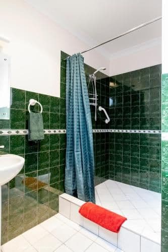 Queen Room with Private Bathroom