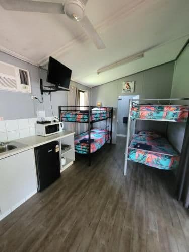 Family Cabin For 6