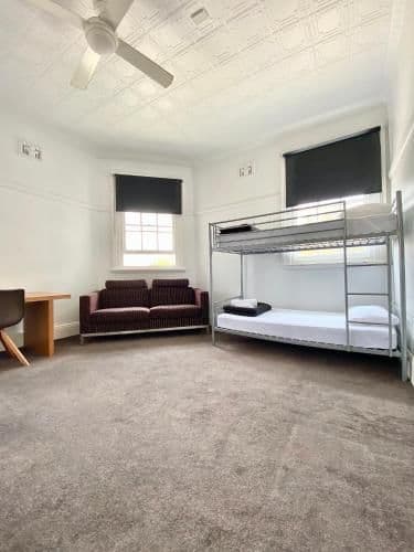 Basic Quadruple Room with Shared Bathroom