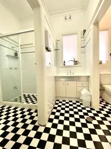 Basic Double Room with Shared Bathroom