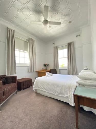 Basic Double Room with Shared Bathroom