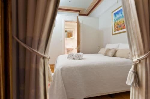 Queen Room with Balcony