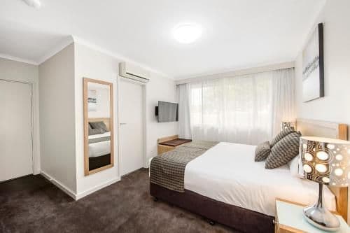 Premium King Room