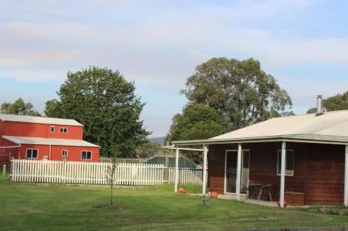 Two-Bedroom Lorikeet Cottage
