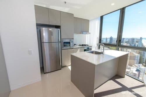 Two Bedroom Apartment with Ocean View - Higher Floor
